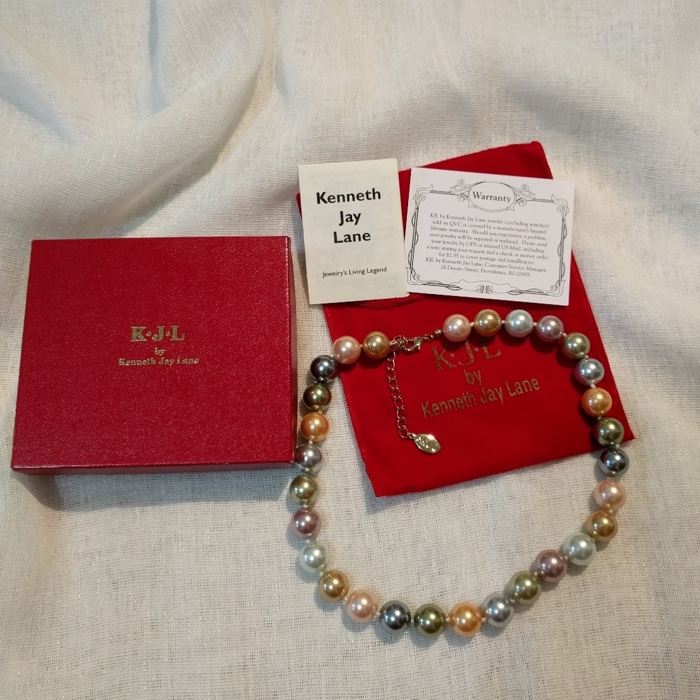 Kenneth J Lane Pearl Necklace